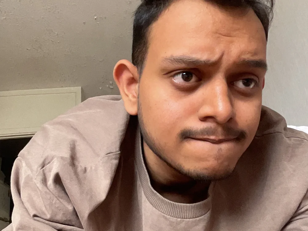 Ankit_-2004 অফলাইন XXX চ্যাট
