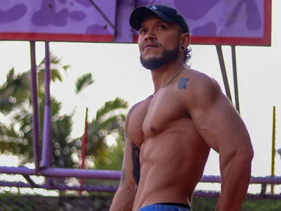 Chatroom XXX hors ligne de ARON_TAYLER01