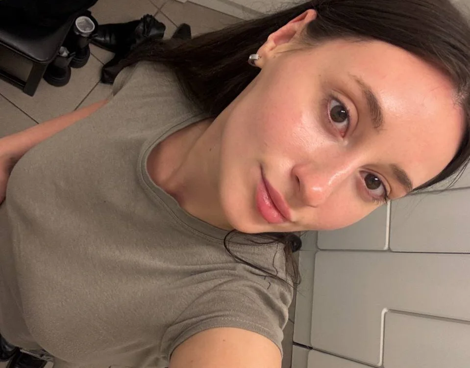 Jenny_Bliss Offline Chatraum