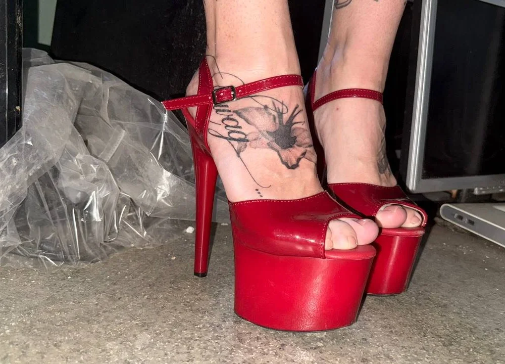 cherry_ruby88 離線 XXX 聊天