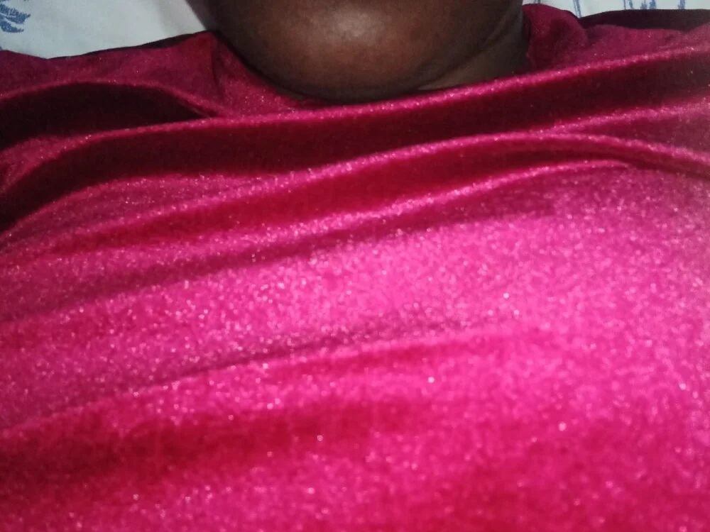 Naomi__esther Adlı Modelin Çevrimdışı XXX Sohbeti