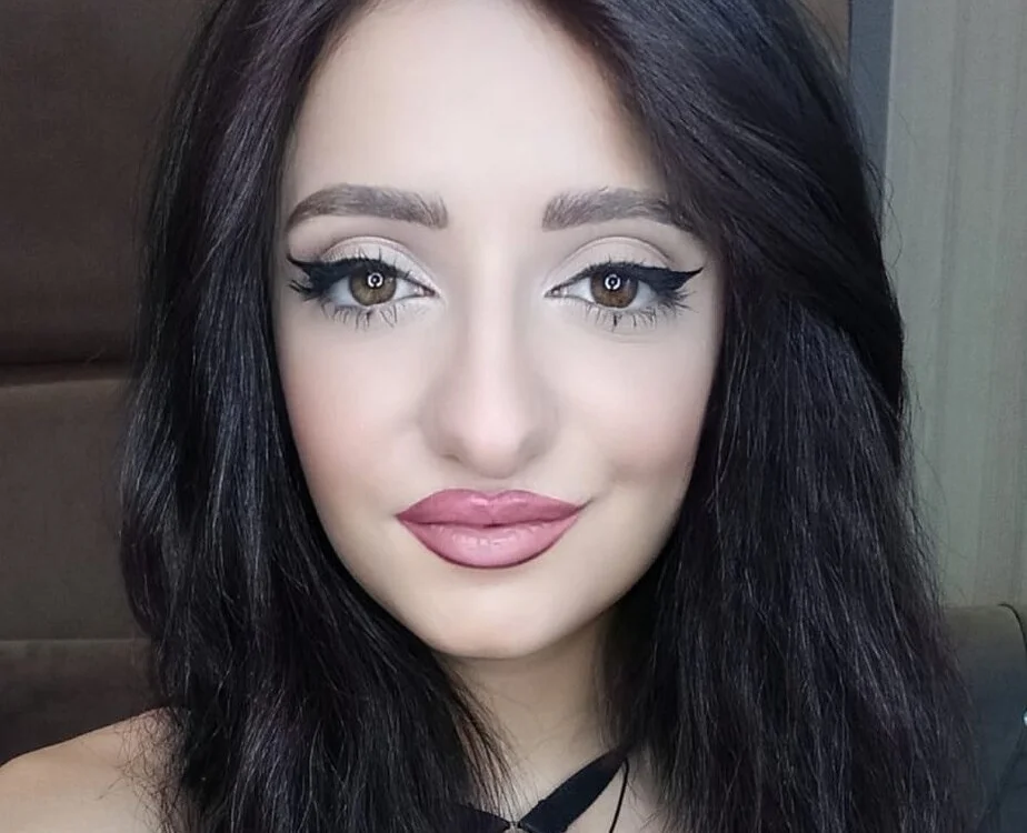 JoelleApril offline XXX-chat