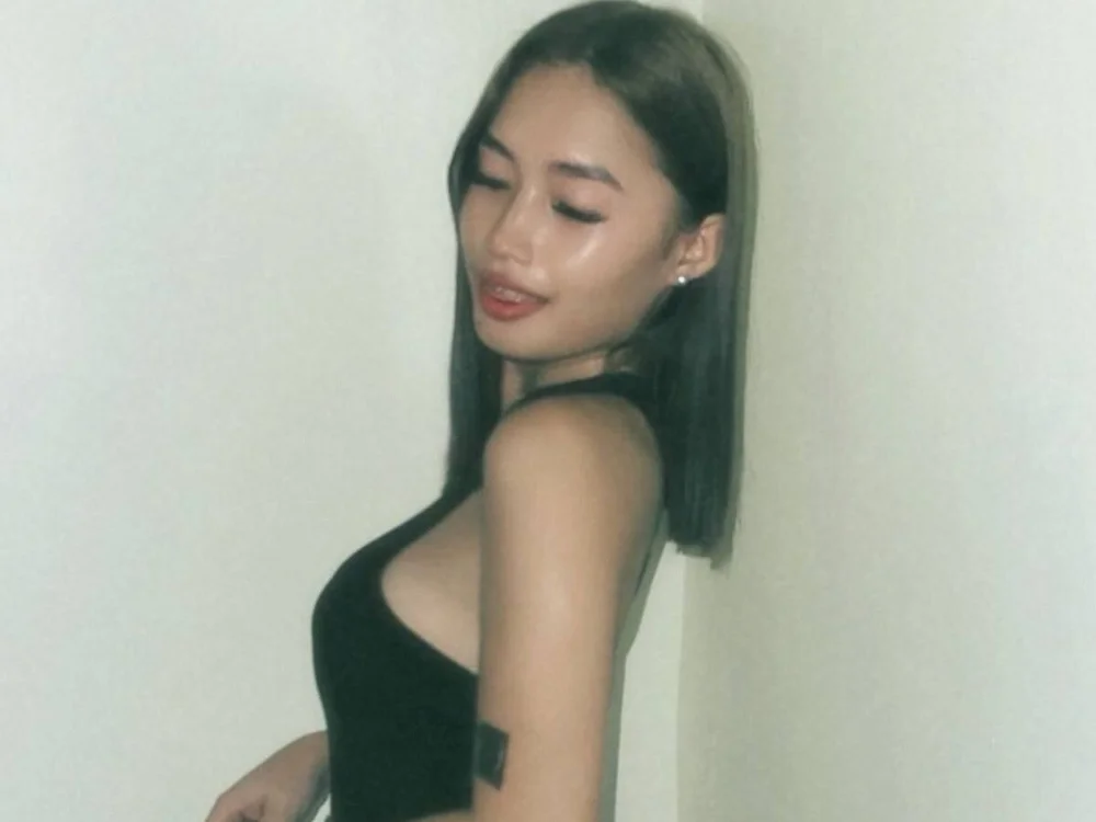 mia_tara offline chatrum