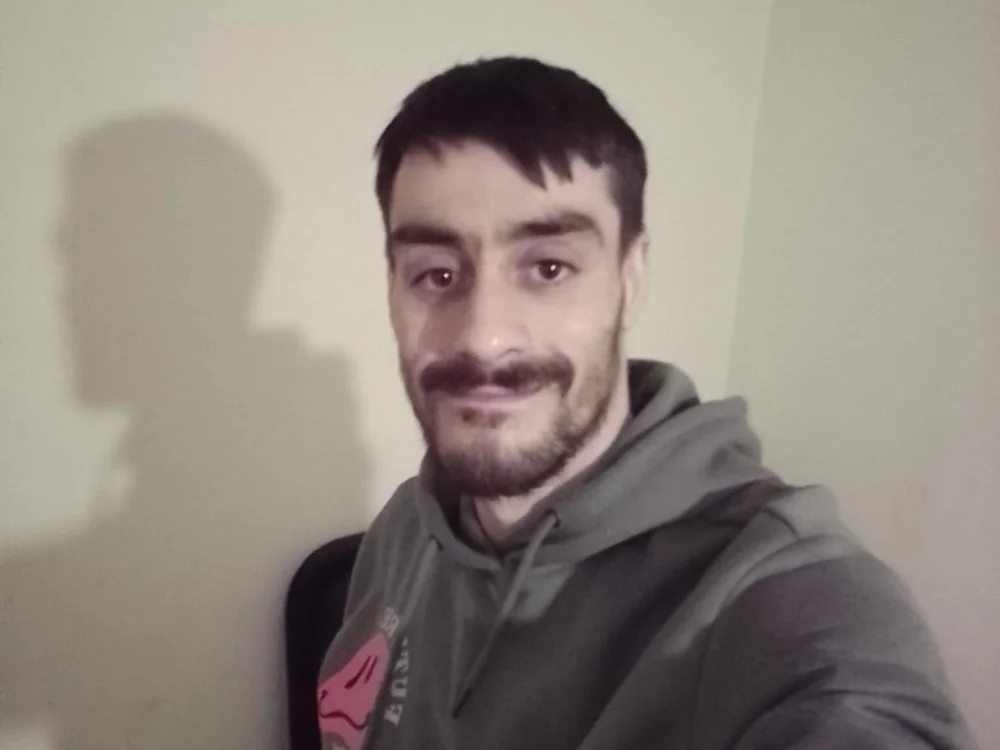 Toriz1's Offline Chat Room