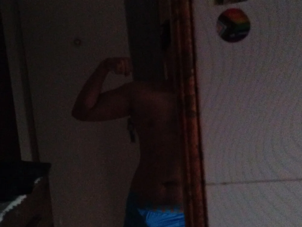 Офлайн-чат XXX novinho19c_m