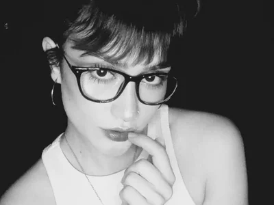 Mackenzie_Lia profile