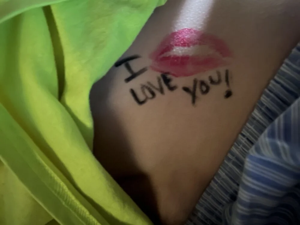 jay_weston Adlı Modelin Çevrimdışı XXX Sohbeti