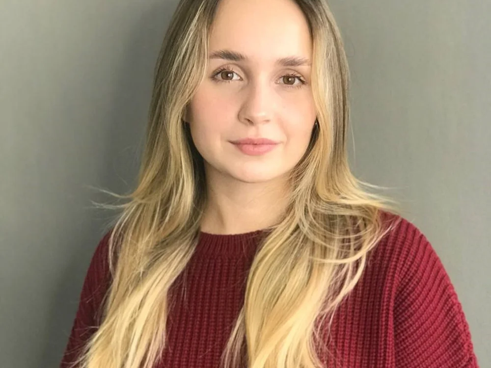 LynnHenley's Offline Chat Room