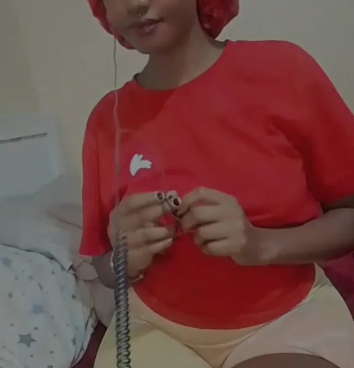PrettyMonah Offline XXX Chat