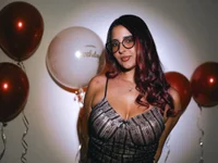 DesMuller's Live XXX Chat