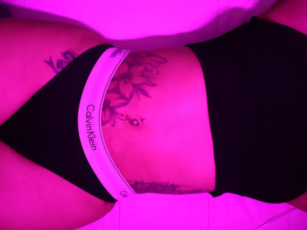 yesslove's Offline XXX Chat