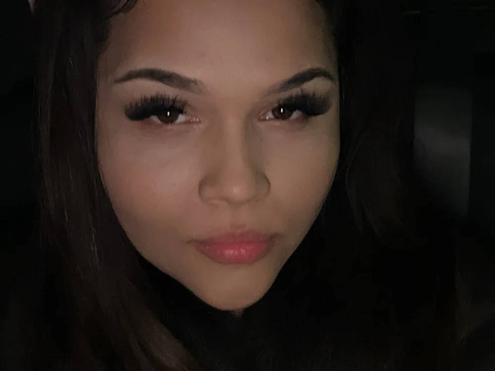 charlotteluvv's Offline XXX Chat