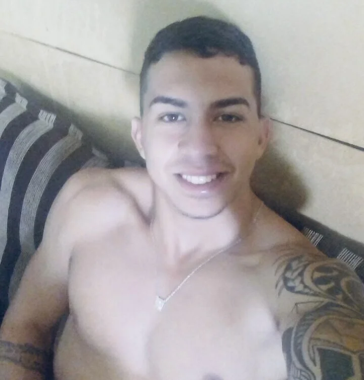 แชท XXX ออฟไลน์ของ LuanTeles29