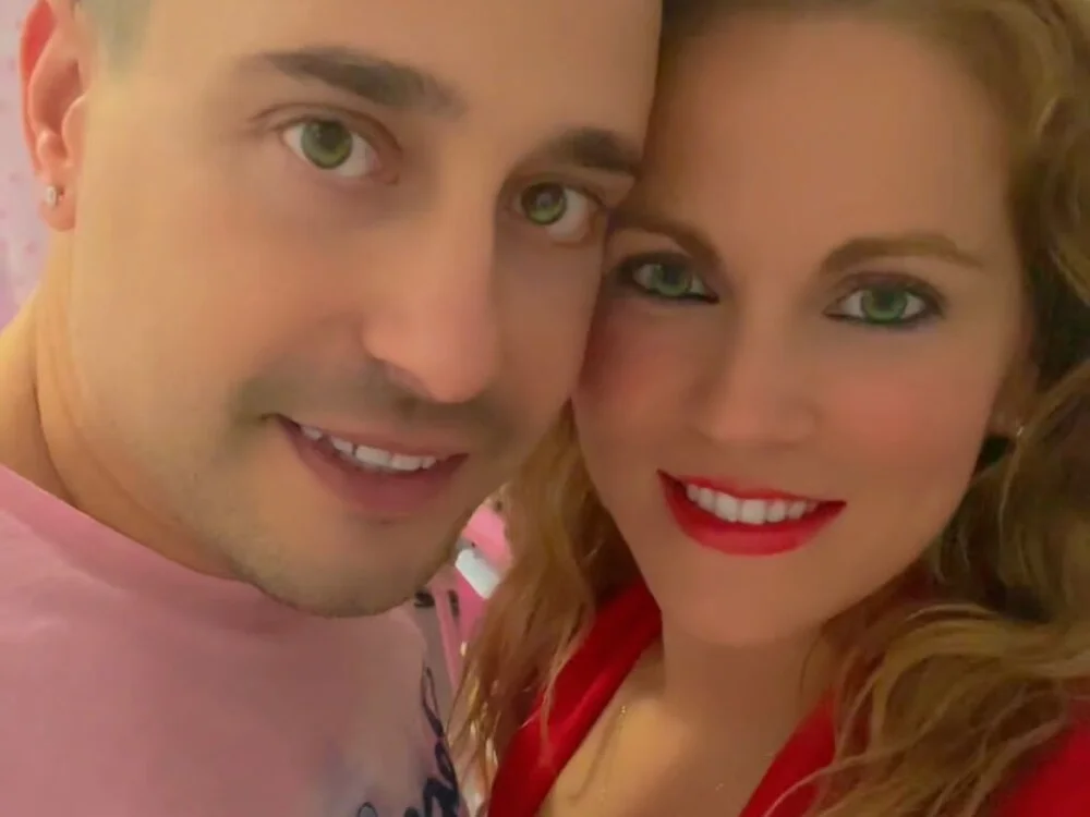 jessie_jony's Offline XXX Chat