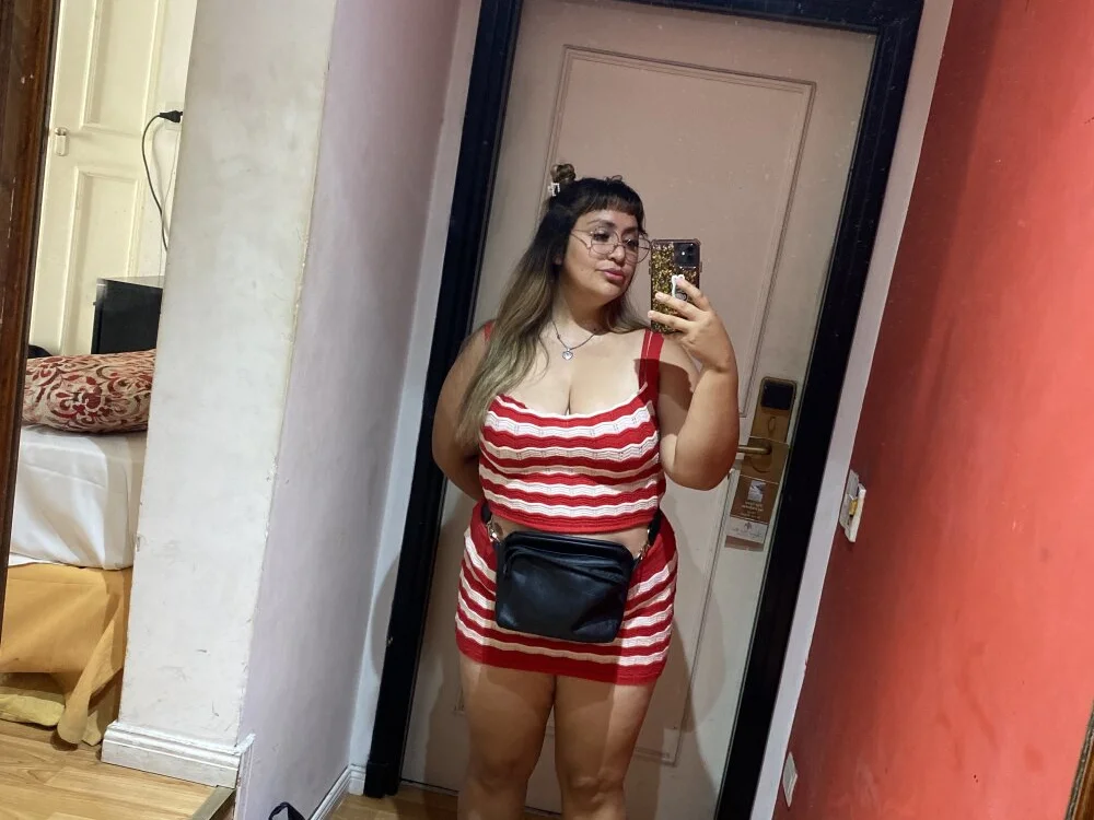 calistrababy's Offline XXX Chat