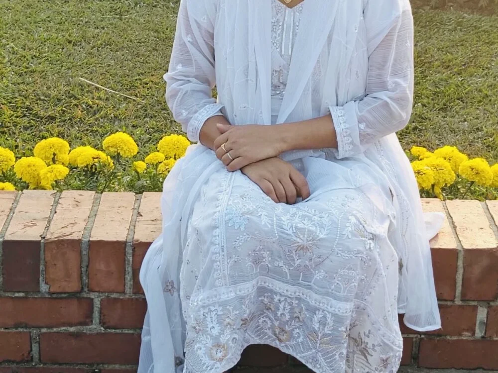 Sanjida_JsのオフラインXXXチャット