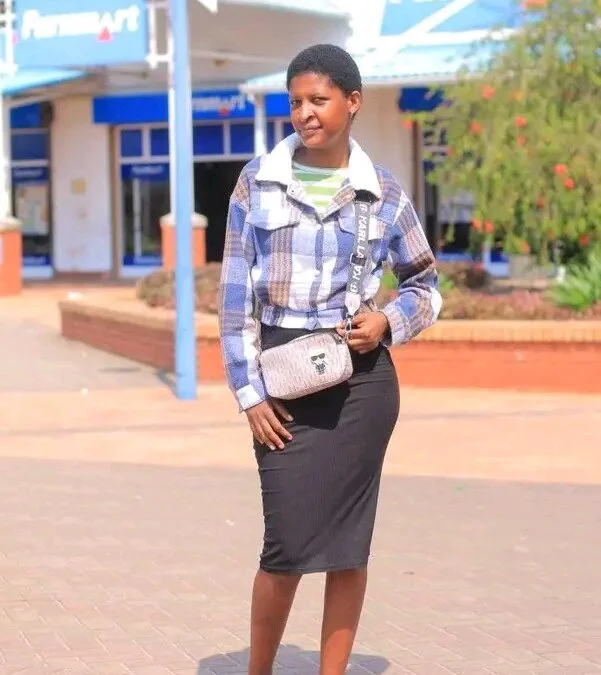 Stripshoe Chat XXX offline