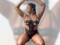 Модель ValerieBlakee