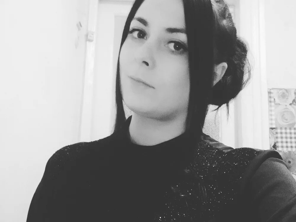 Samanta_lightyou's Offline Chat Room