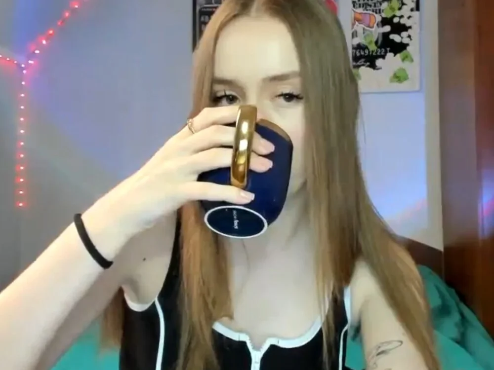 tinyglowのオフラインXXXチャット