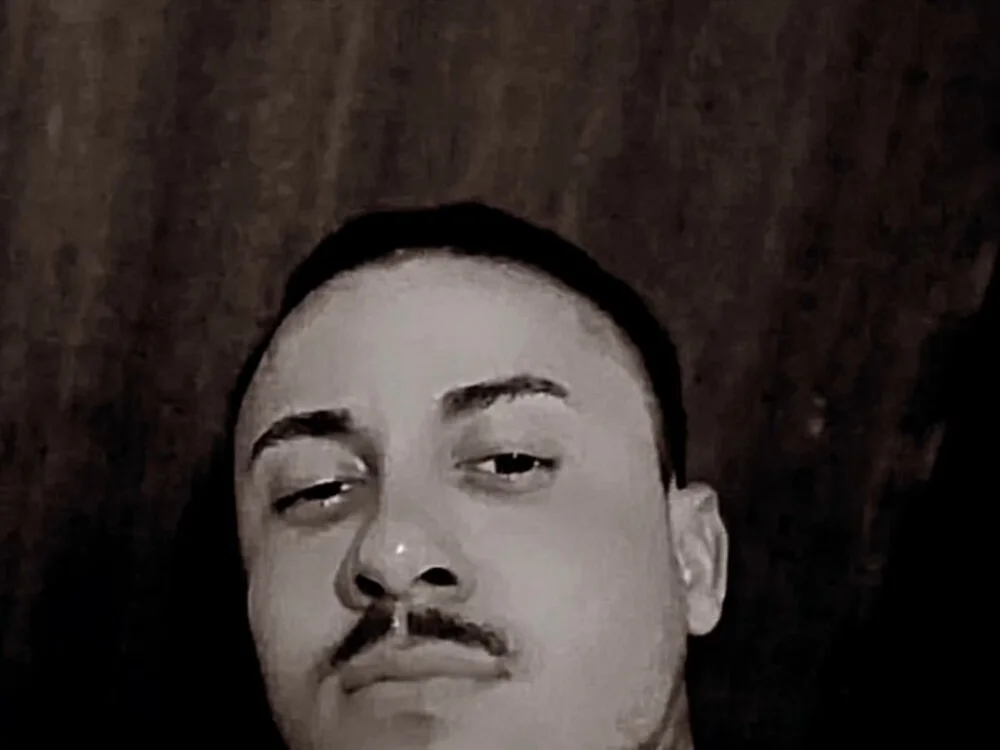 MaxeThays' Offline XXX Chat