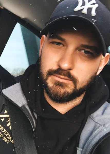 donchriiis92 offline XXX-chat