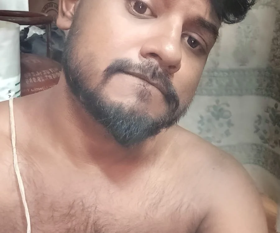 adibengaliboy's Offline XXX Chat