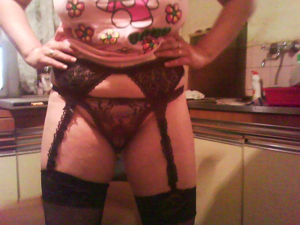 moidoi555's Offline XXX Chat