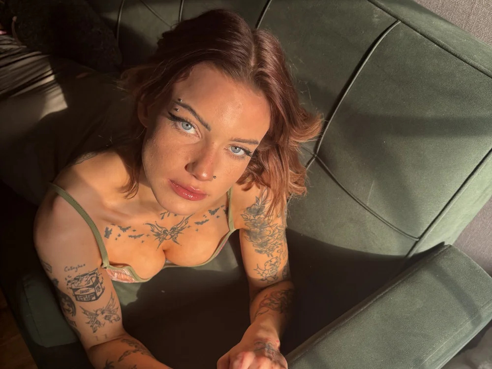 skylaarayy offline chatrum