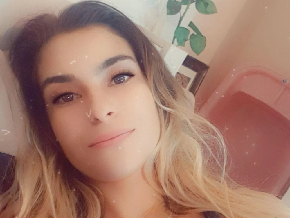 LovingSarah's Offline Chat Room