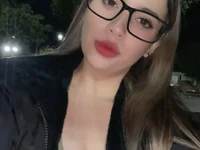 barbiesexy99's Offline Chat Room
