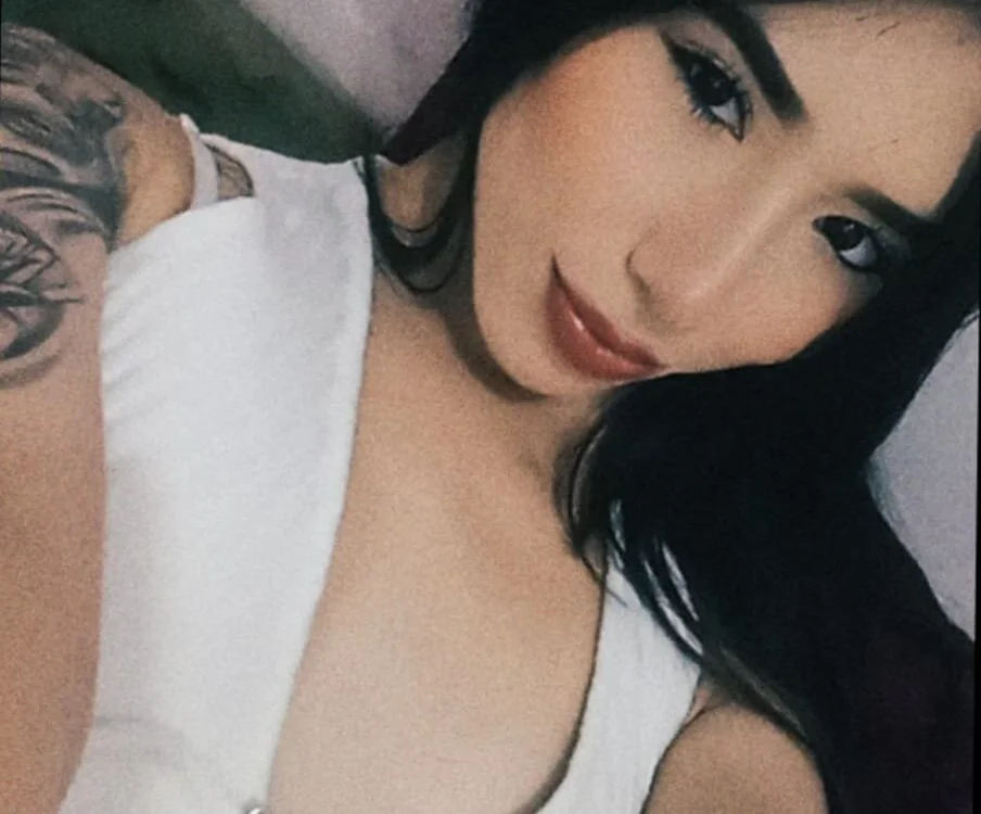 soffi_criss' Offline XXX Chat