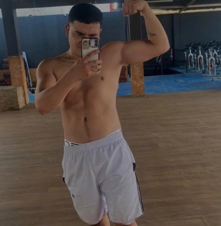 ห้องแชทออฟไลน์ของ bryan_goldX