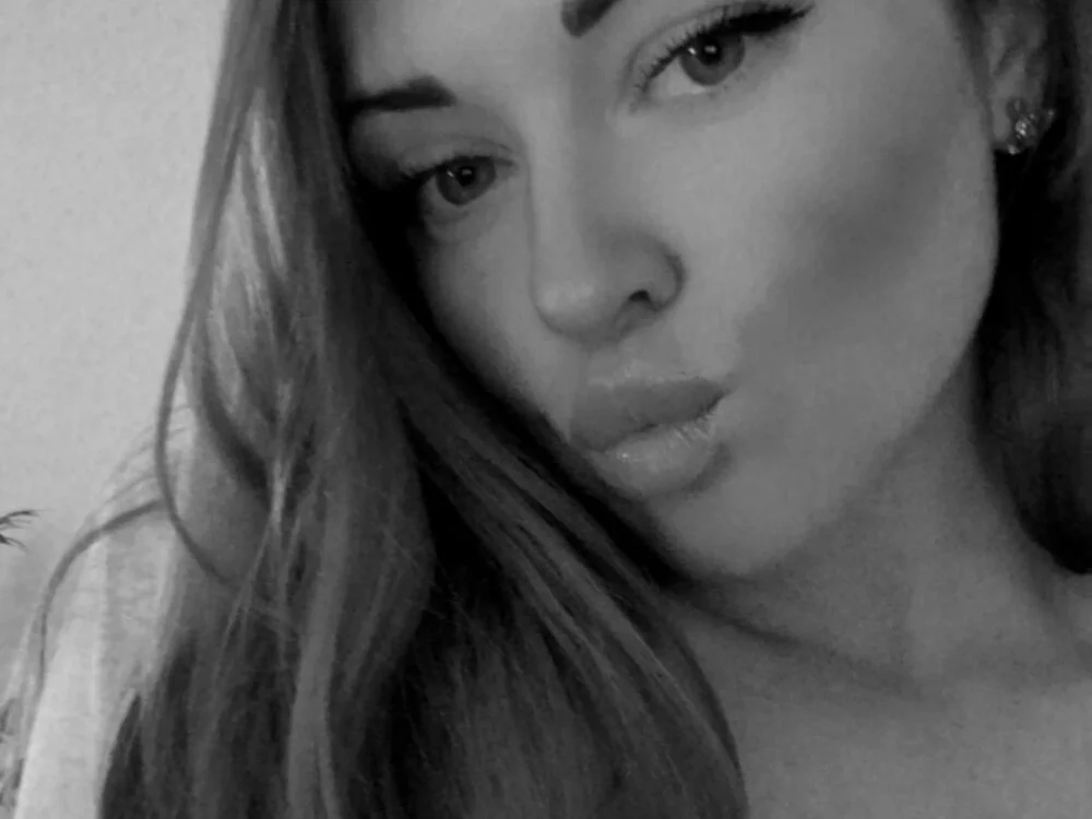 GoddessHalle: συνομιλία ΧΧΧ εκτός σύνδεσης