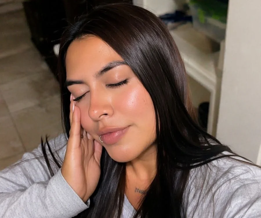 Cameron_Dior 2