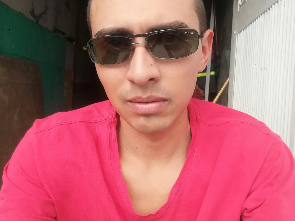 Ejcomtretas98 offline chatrum