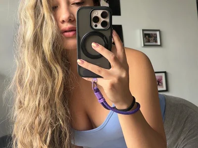 Amy_Kerr_Tx on StripChat