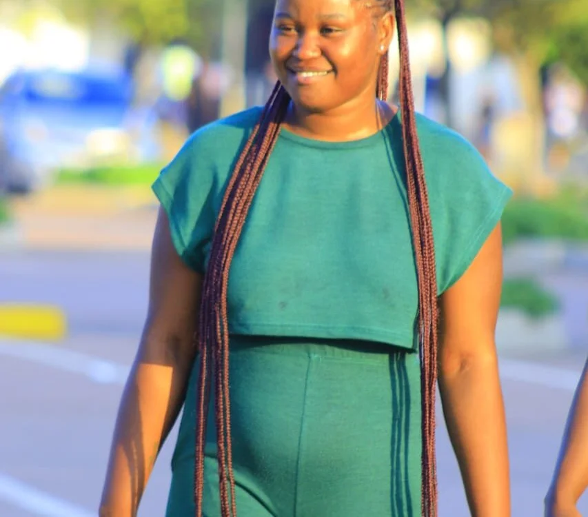 Leratorato12: офлайн-секс-чат