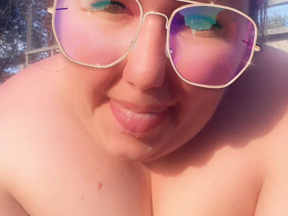 stonergurl's Offline Chat Room