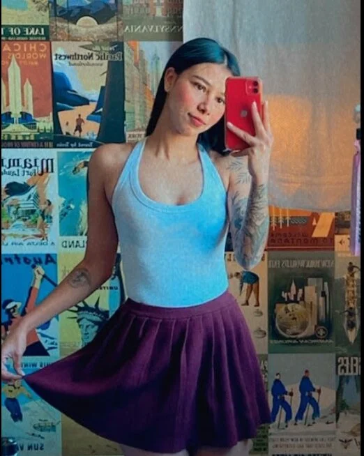 Kat_44's Offline XXX Chat