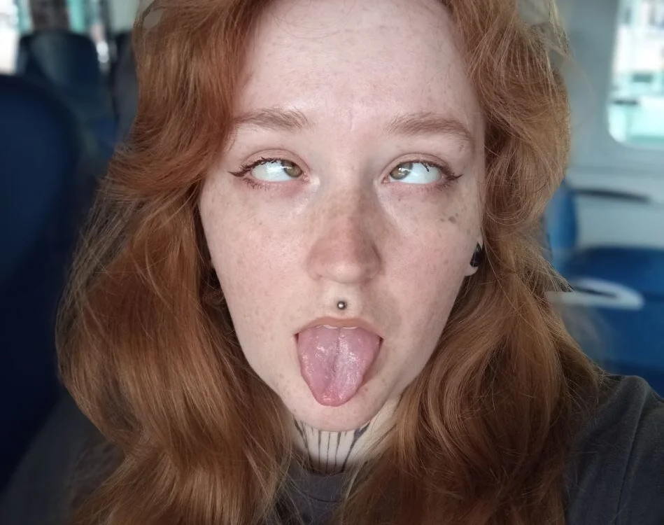 CURVYSAKURA's Offline XXX Chat