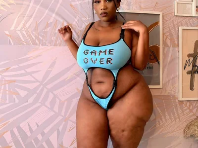 Chat +18 off-line de AddictiveMassiveBooty
