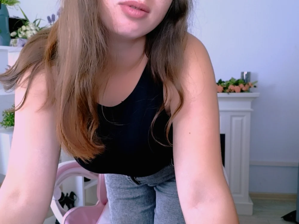Sun__flower_'s Offline Chat Room