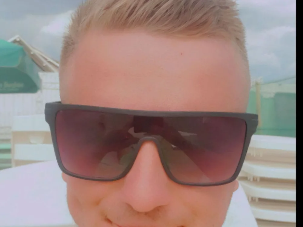 Offline chatovací místnost Andrei114M