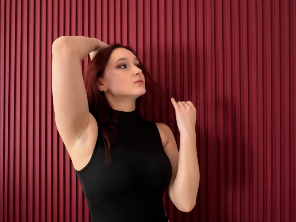 Ellllie's Offline XXX Chat