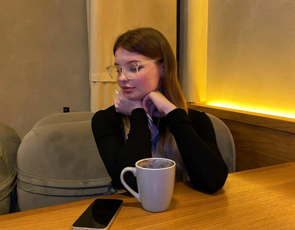 Lily__Moon_ Offline XXX-chat