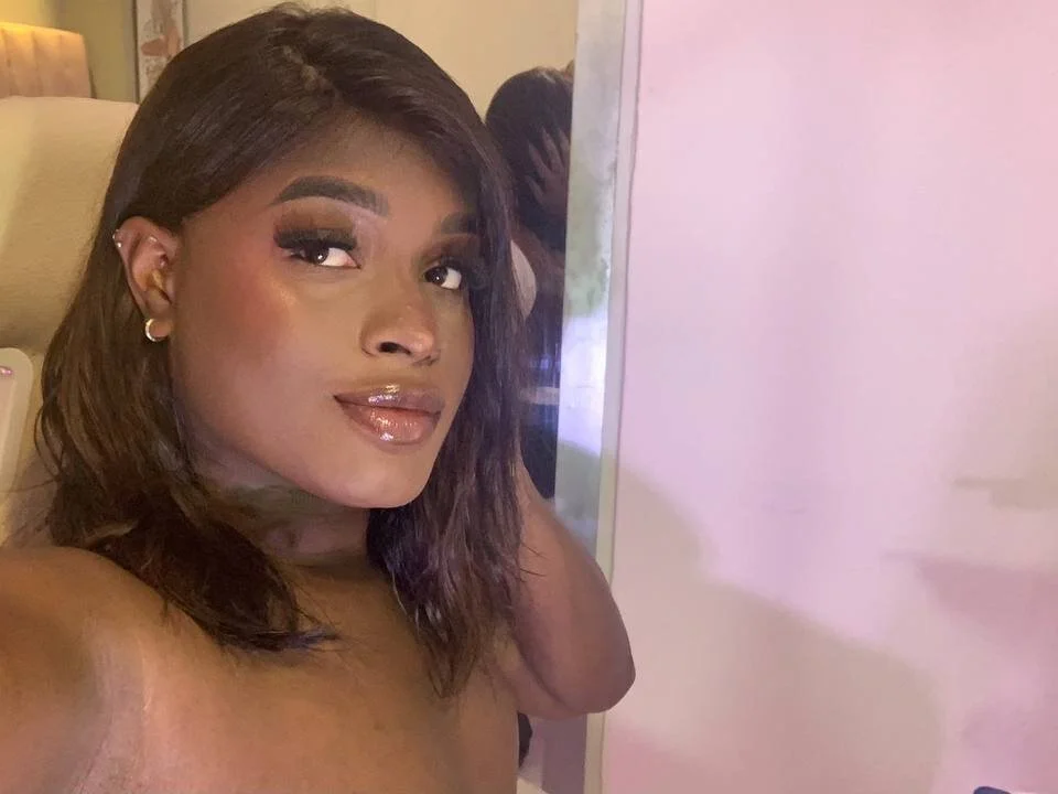 SofiaBrouw_'s Offline XXX Chat