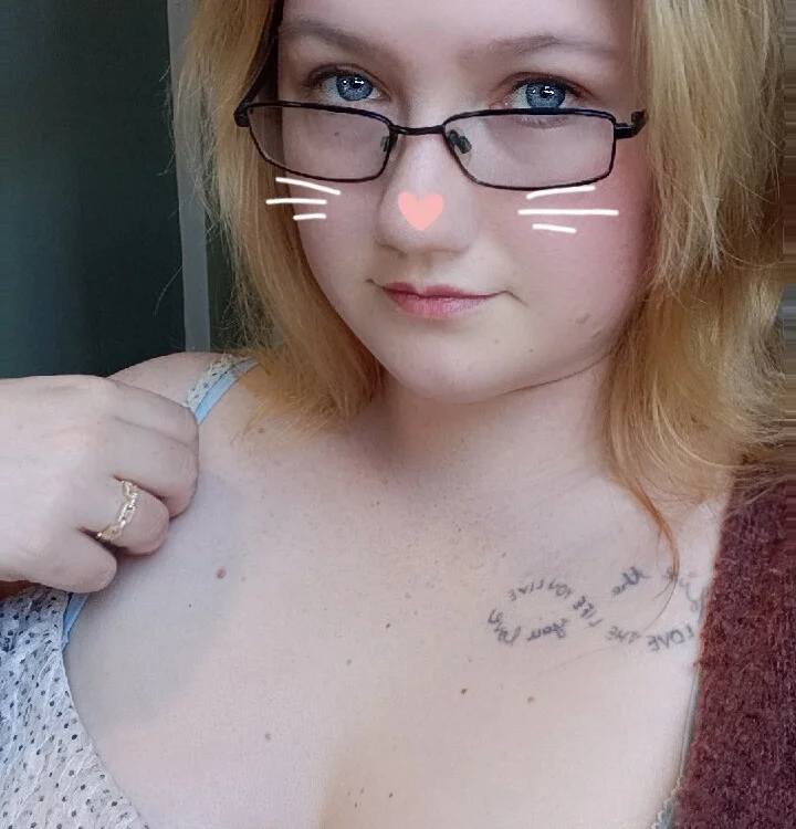 BunnyAfterDark's Offline XXX Chat
