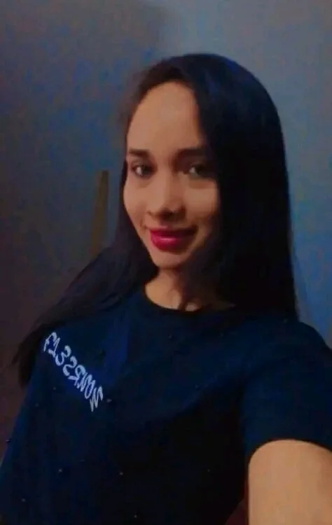 mari_hot_1's Offline XXX Chat