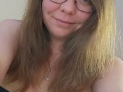 MsShelby40 on StripChat